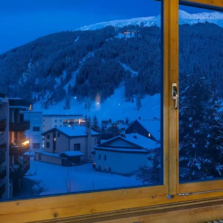 Luxe With Views Private Balcony Lägenhet Davos