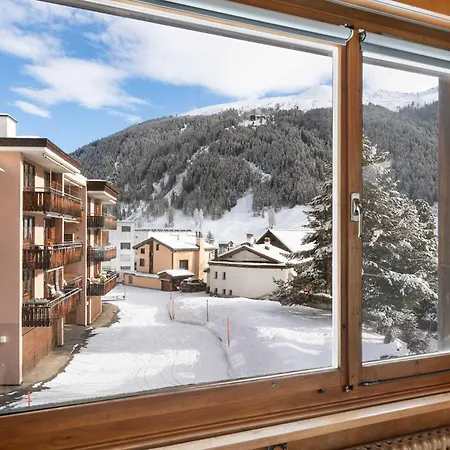 Luxe With Views Private Balcony * Davos