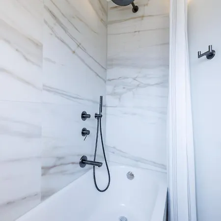 Luxe With Views Private Balcony Appartement *